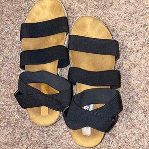 Steve Madden Platform sandals